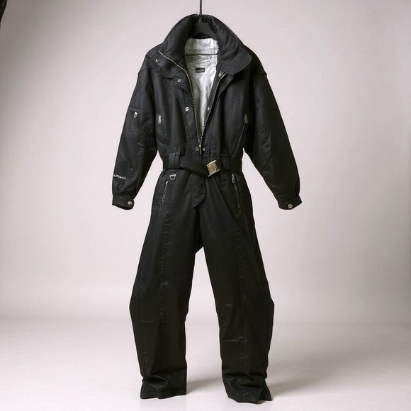 Spyder XT Black Womens Ski Suit M Vintage Thinsulate One Piece Jumpsuit Snowsuit - Picture 1 of 12